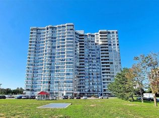 330 Alton Towers Cir PENTHOUSE 210, Toronto, ON M1V5H3