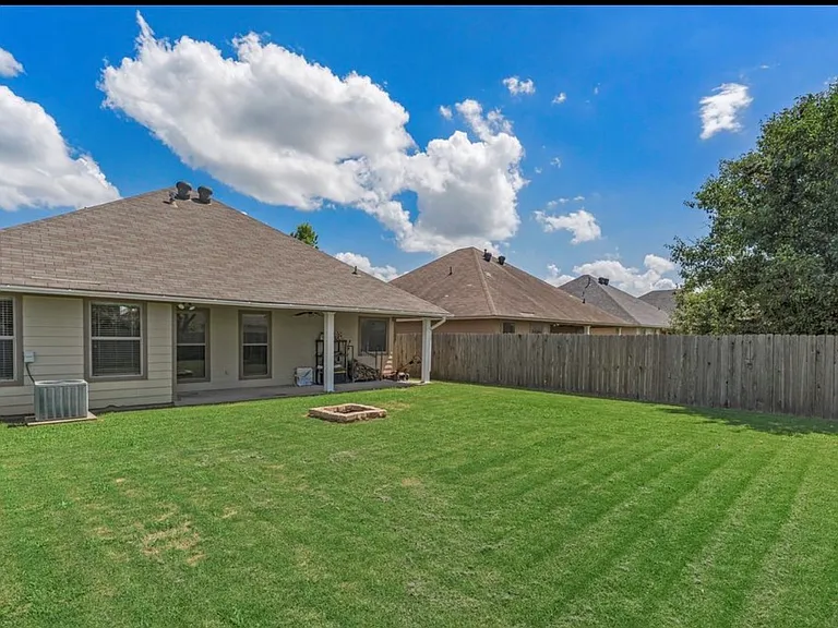 3826 Pickering Pass Dr — Photo 25