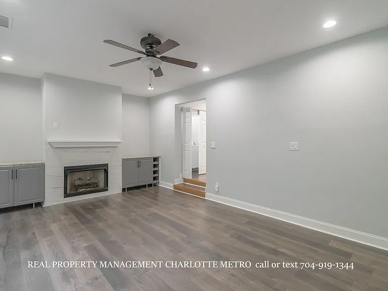 17429 Tuscany Ln — Photo 17