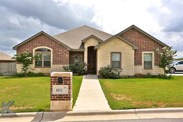 1st image of 801 Great Waters Dr