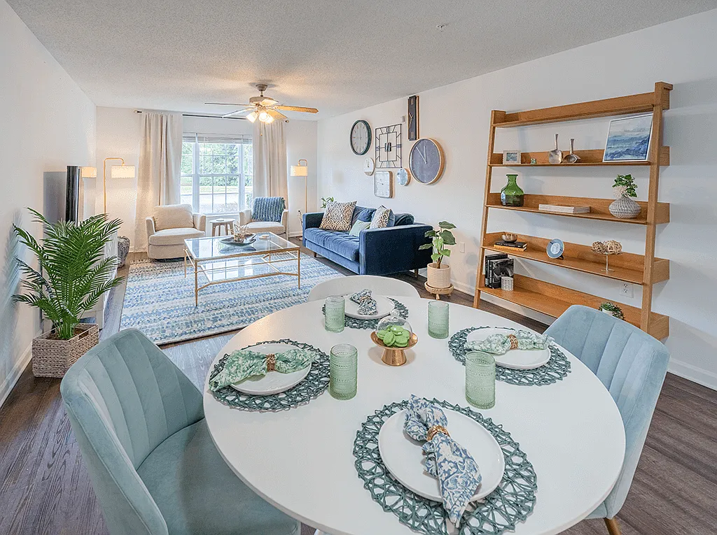 Stone Ridge Apartments — Photo 2