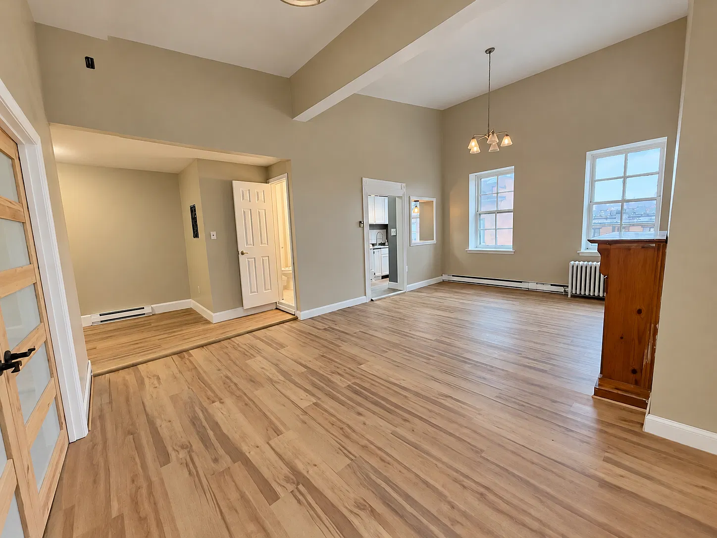 2 bed, $1,995 — Photo 2