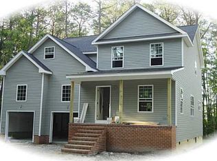 127C Cedar Rd, Poquoson, VA 23662
