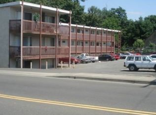 550 SW Levens St APT 23, Dallas, OR 97338