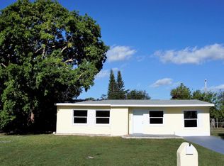 722 Bonnie Cir, Melbourne, FL 32901