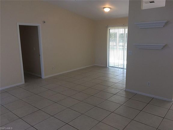 5th image of 518 NW 19th Pl
