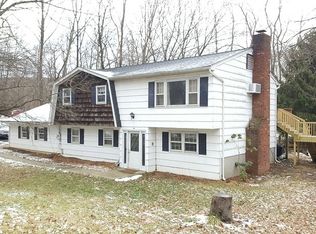 148 Decker Pond Rd, Andover, NJ 07821