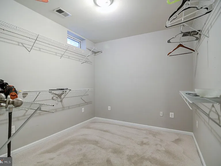 3401 Eagle Ridge Dr — Photo 37