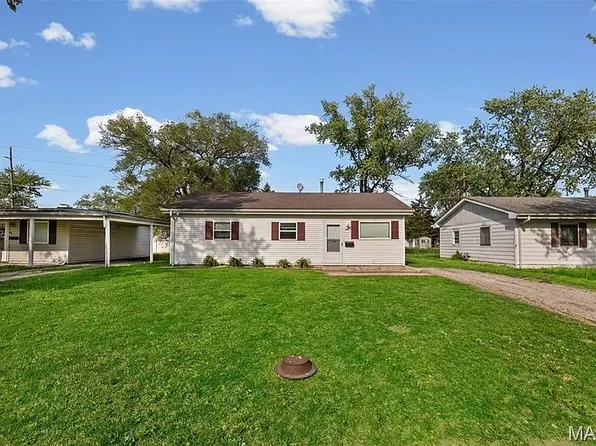 805 E 5th St, Cahokia, IL 62206