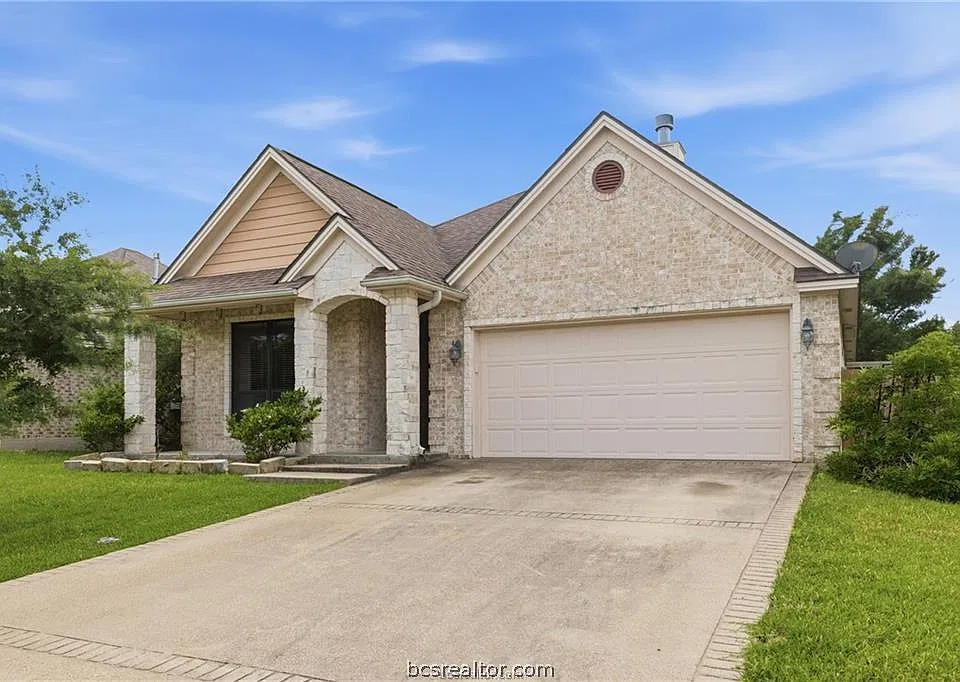 144 Roucourt Loop