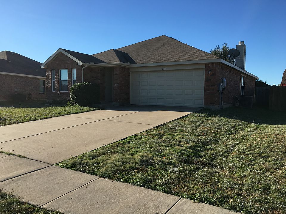 1st image of 1007 McKavett Dr