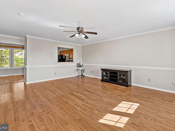 3rd image of 3311 Cheverly Ct