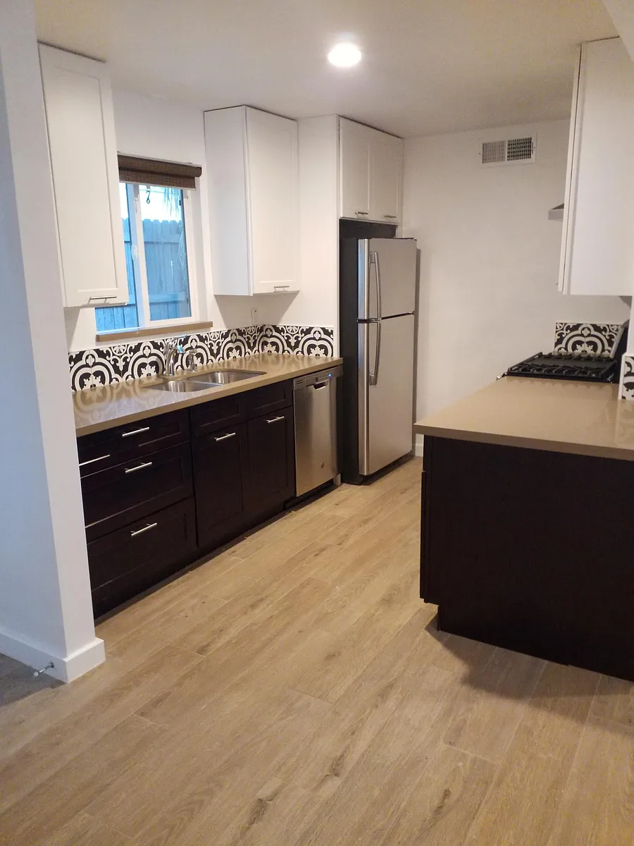 Building Photo - 777 S Camino Real #7
