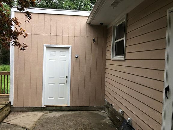 2nd image of 4838 Aylesworth St SE