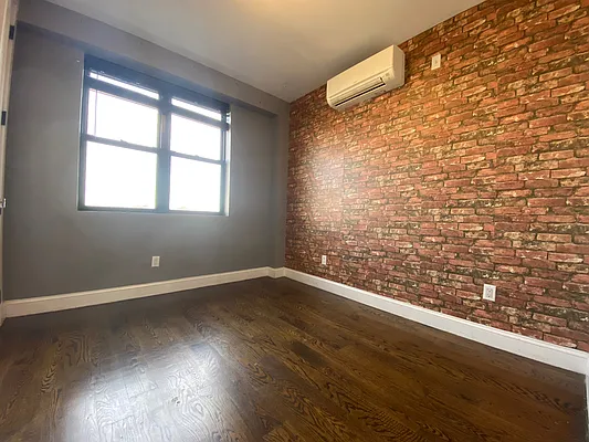 Rented by Yup Realty LLC | media 24