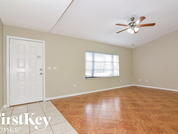3rd image of 522 Beal St
