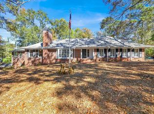 202 Crest Cir S, Jasper, AL 35501