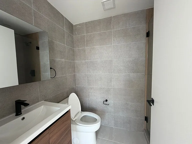 354 E 194th St #7A — Photo 8