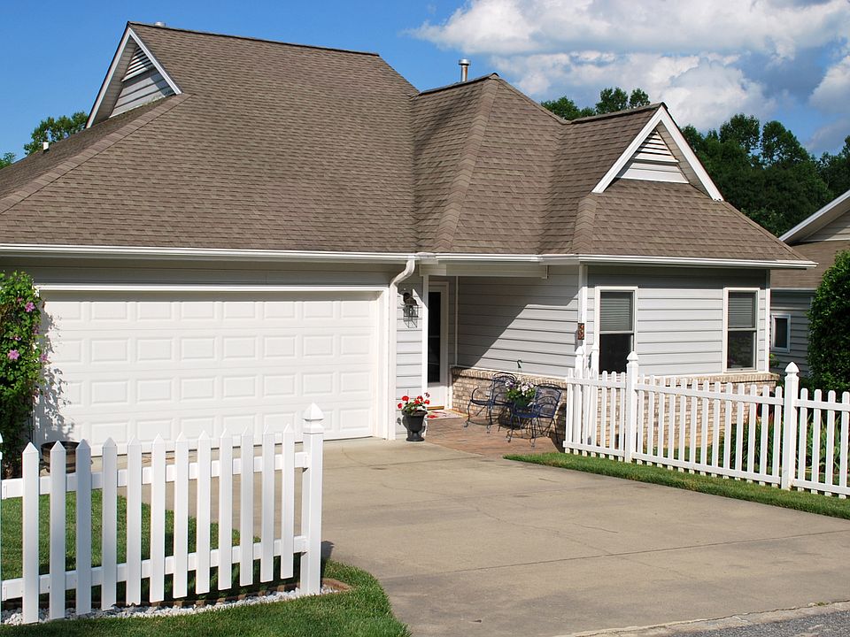 1st image of 159 Ashefield Ct