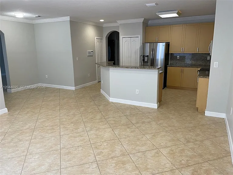 15431 SW 39th Ter — Photo 7