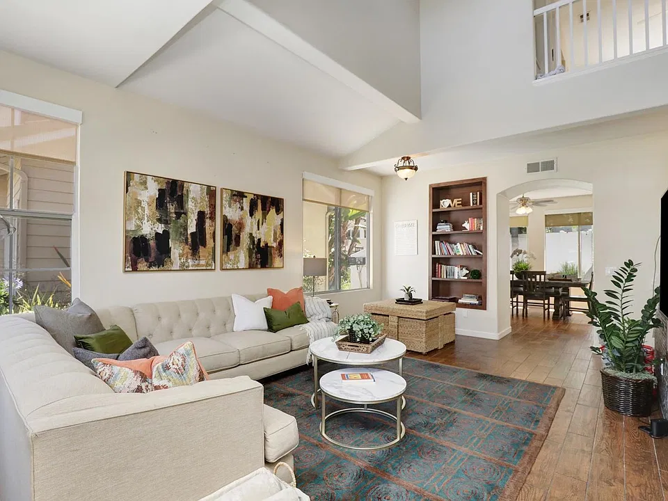 1207 Cambria Way