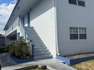 7450 SW 10th St, Pompano Beach, FL 33068