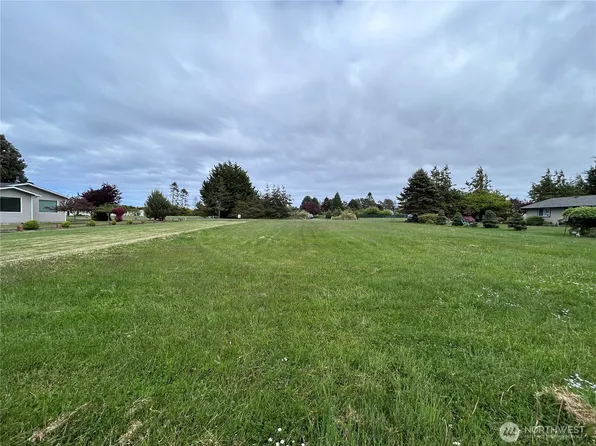 9999 Thornton Drive, Sequim, WA 98382