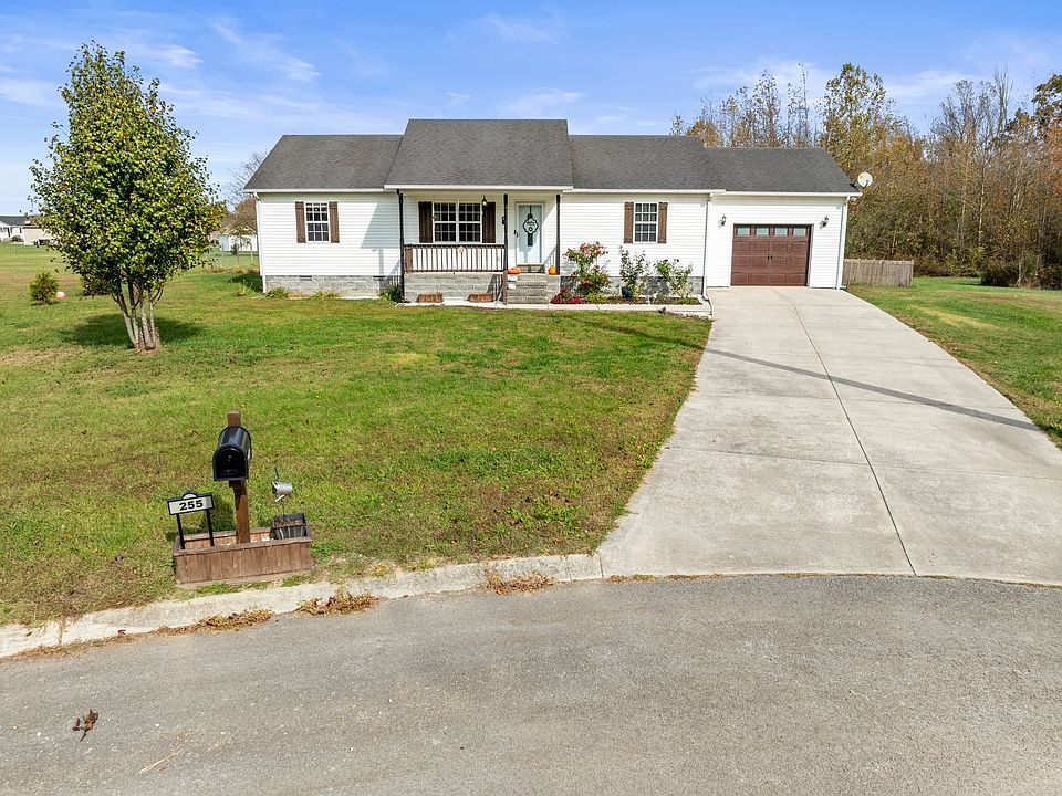 1st image of 255 River Wood Dr