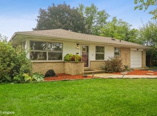 1783 E Lincoln Ave, Des Plaines, IL 60018