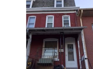 2246 Woodvale Ave, Mount Penn, PA