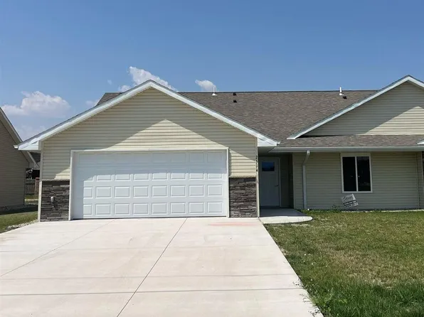 2514 Circle Dr, Scottsbluff, NE 69361