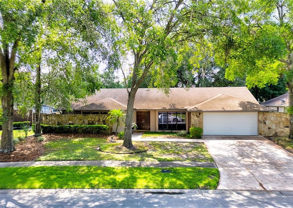 1st image of 14619 Dartmoor Ln