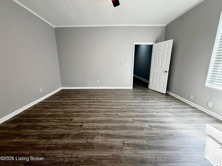 1108 State St — Photo 2