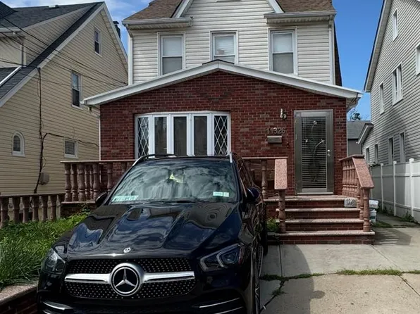 11326 202nd Street, Saint Albans, NY 11412