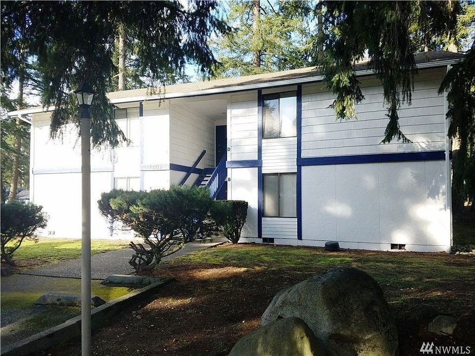 1st image of 12214 118th Avenue Ct E APT D