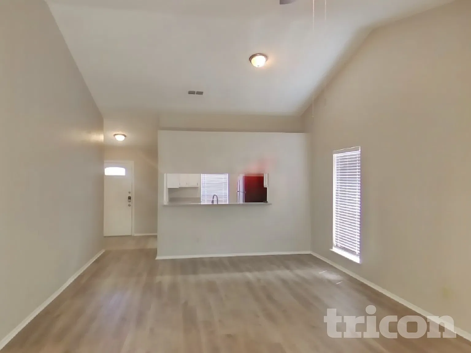 5526 Yaupon Drive Arlington TX — Photo 4