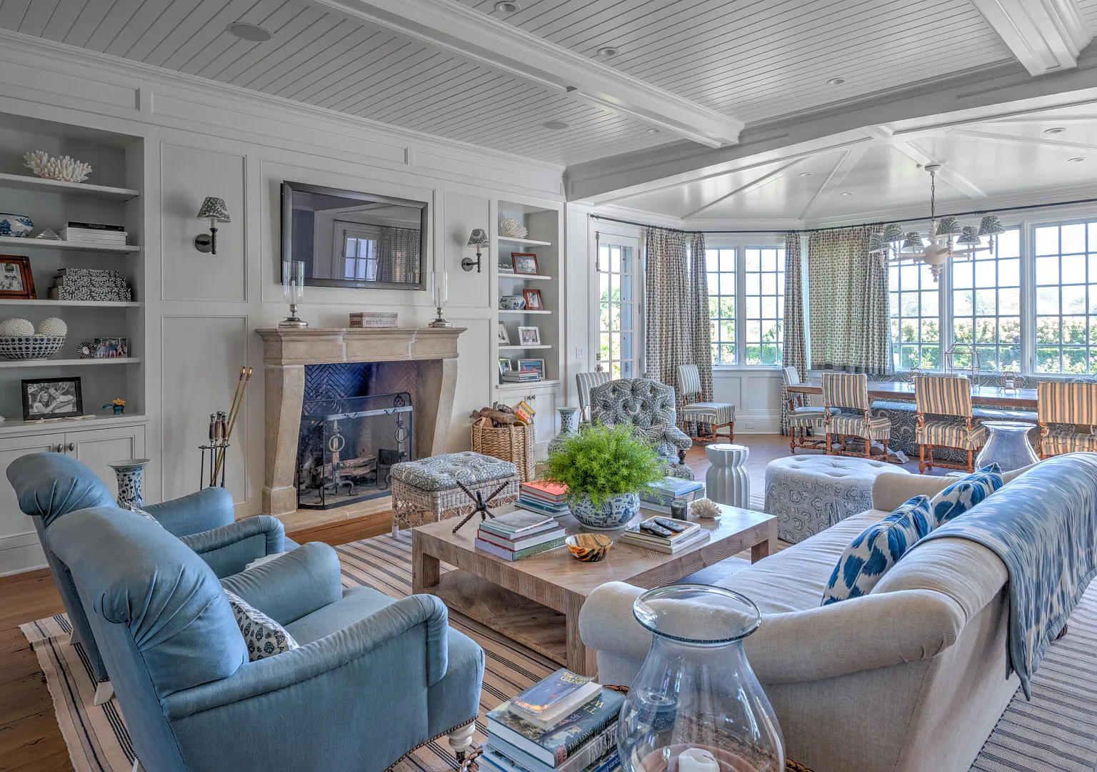 On Four Acres, In the Heart of Sagaponack — Photo 4