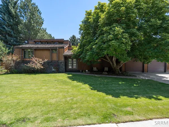 2795 Surrey Ln, Idaho Falls, ID 83404