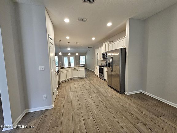5th image of 1808 NAVAHO Avenue