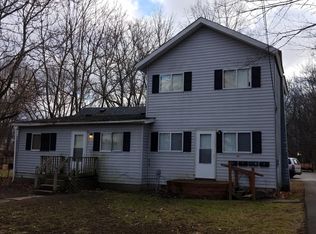 421 Pine St APT D, Clio, MI 48420