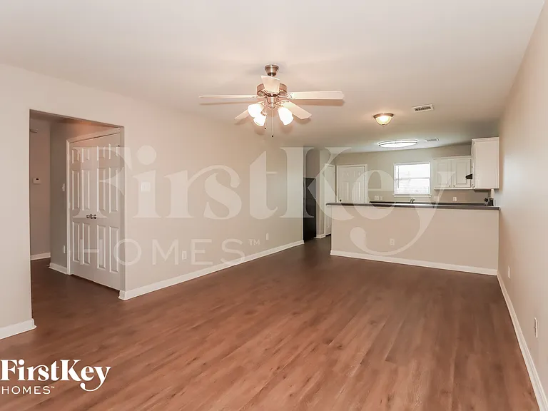 4506 Nueces River Loop — Photo 3