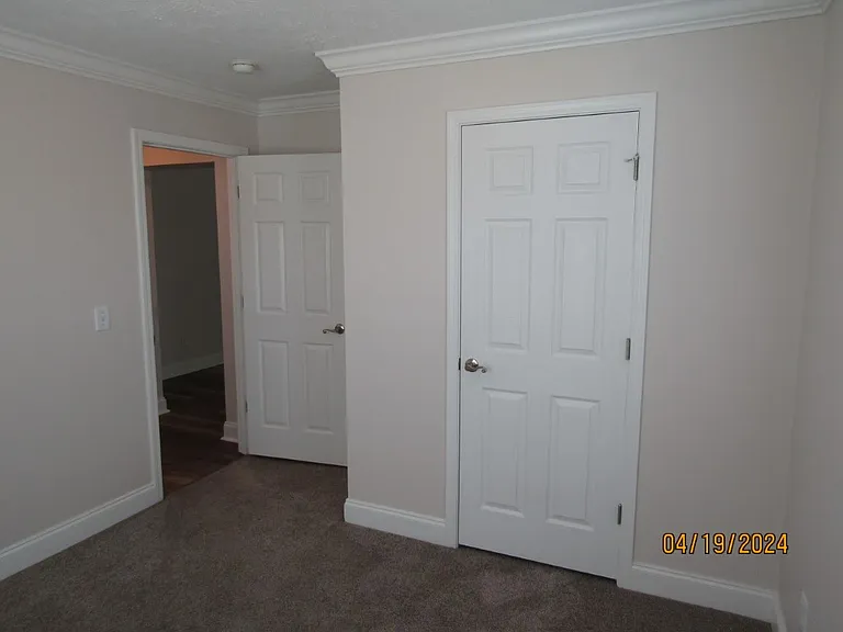 2130-HWY 111th — Photo 27