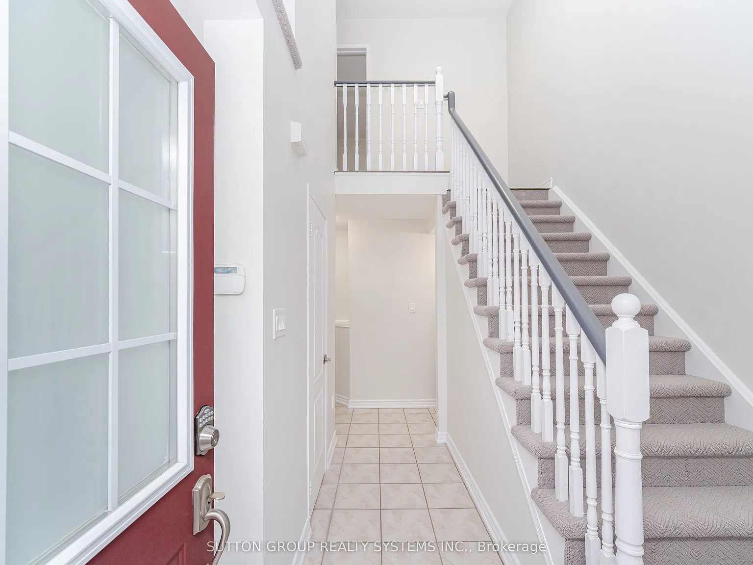 3 bed, $3,395 — Photo 3