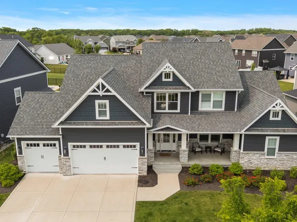 917 Kildare Dr, Crown Point, IN 46307