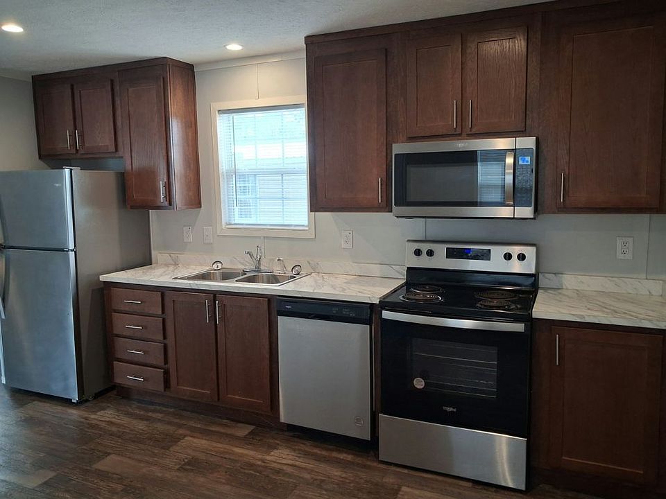 1st image of 3073 White Ash Dr #166