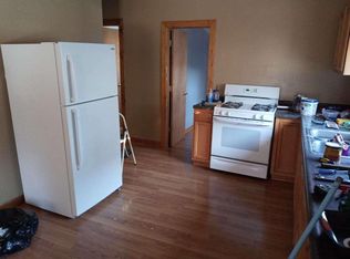 322 Marengo Rd, Harvard, IL 60033