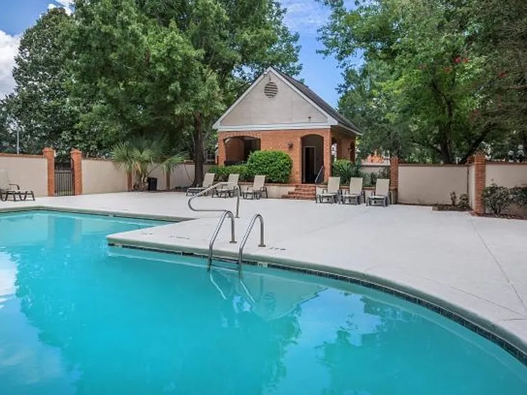 7915 Jefferson Place Blvd #D — Photo 3