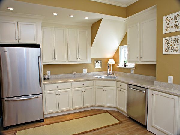 1st floor apartment