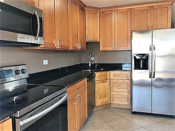 4th image of 2306 N Mason Ave #2R