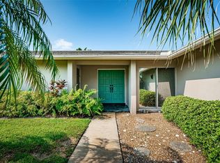 112 12th St, Belleair Beach, FL 33786